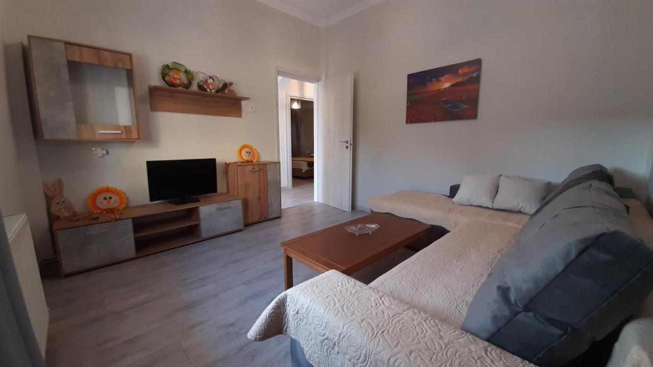 Irida Apartments Неа-Скиони Экстерьер фото