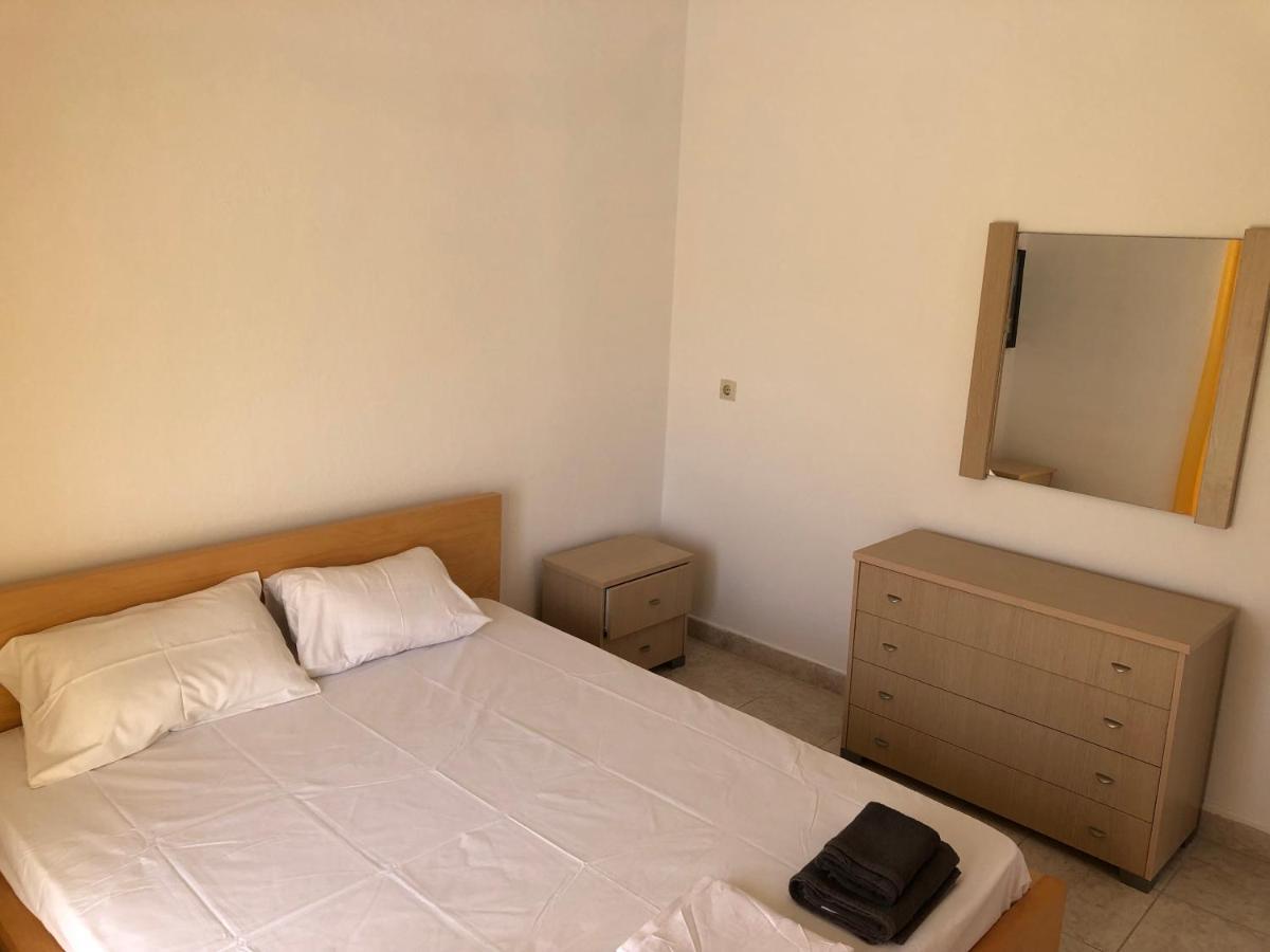 Irida Apartments Неа-Скиони Экстерьер фото